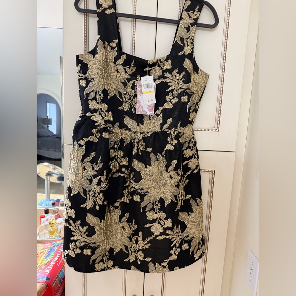 NWT medium Black and Gold Cocktail Dress
